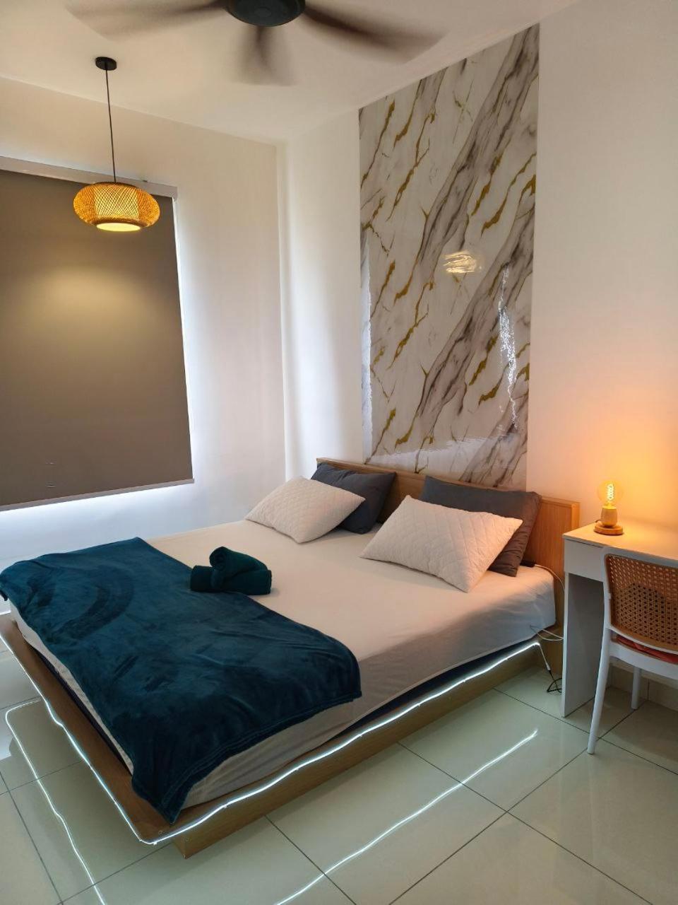 The Moon Homestay At פוטראג'איה מראה חיצוני תמונה